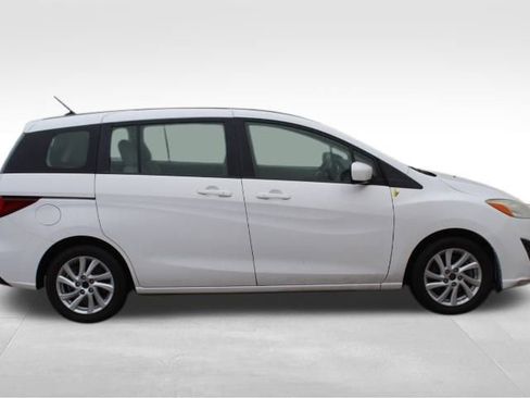 Used 2012 MAZDA MAZDA5 Sport image 25