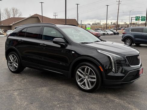 Used 2019 Cadillac XT4 Sport image 8