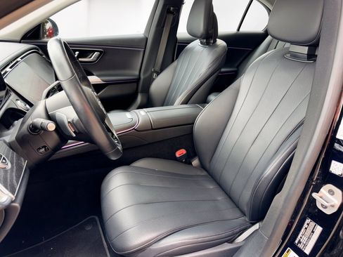 Used 2025 Mercedes-Benz E 350 Sedan w/ Winter Package image 5