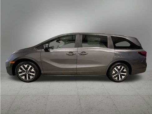 New 2026 Honda Odyssey EX-L image 2
