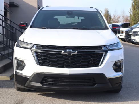 Used 2024 Chevrolet Traverse Premier w/ Redline Edition image 4