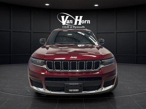 Used 2024 Jeep Grand Cherokee L Laredo w/ Luxury Tech Group I AWD/4WD image 2