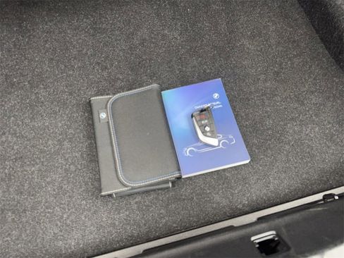 Used 2022 BMW 530i w/ Premium Package image 82