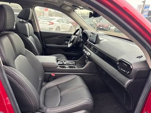 Certified 2025 Honda Pilot Touring image 20