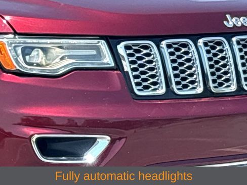 Used 2021 Jeep Grand Cherokee Overland AWD/4WD image 16