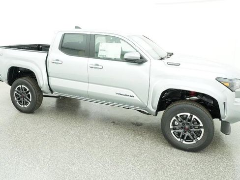 New 2025 Toyota Tacoma TRD Sport image 20