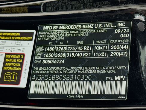 Certified 2025 Mercedes-Benz GLE 53 AMG 4MATIC Coupe image 35