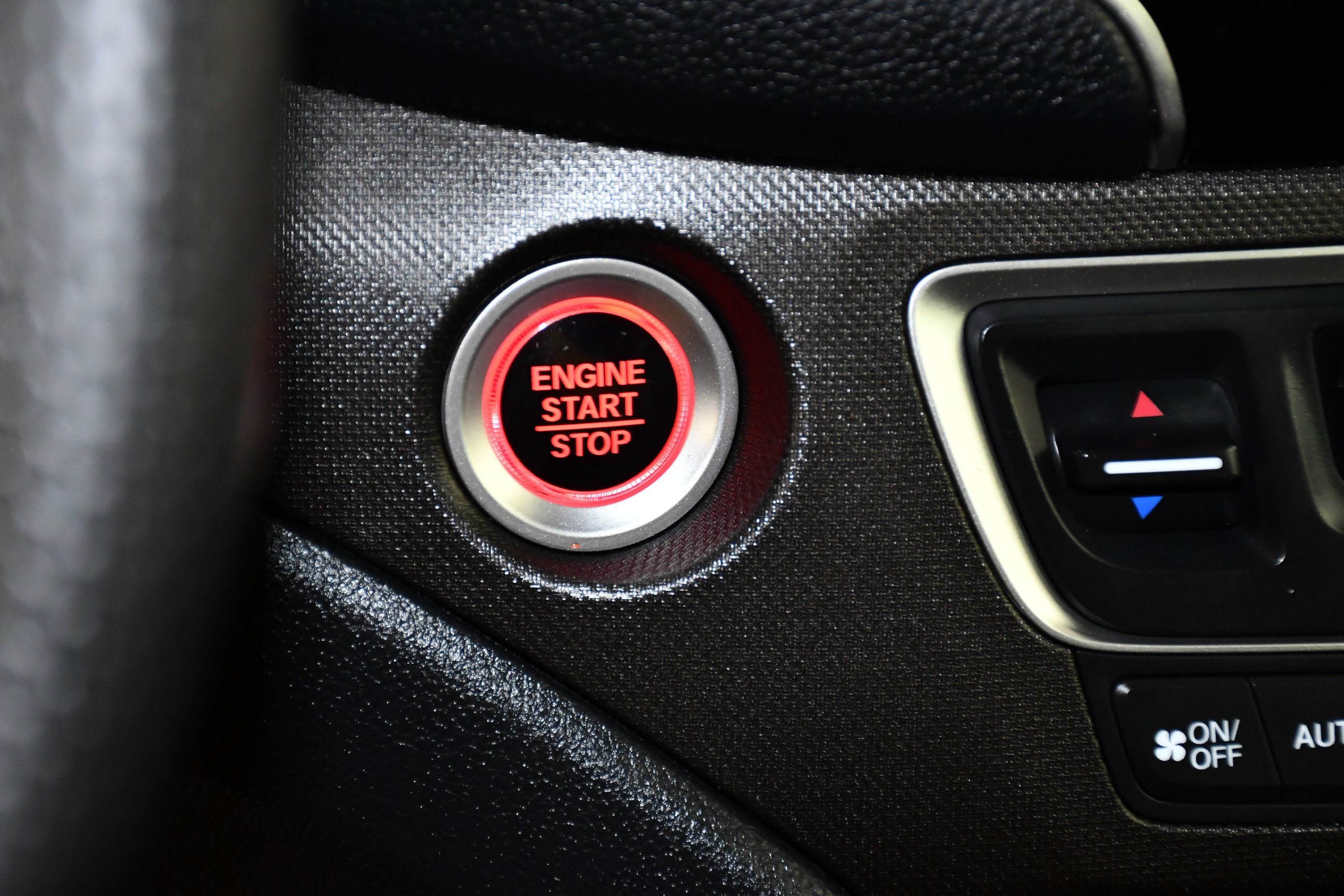 Certified 2025 Honda Passport TrailSport image 25