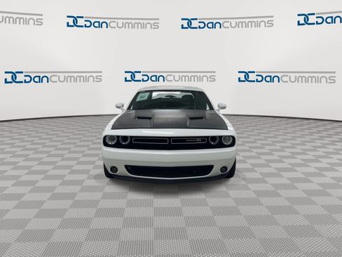 Used 2018 Dodge Challenger R/T Scat Pack w/ Dynamics Package RWD image 3