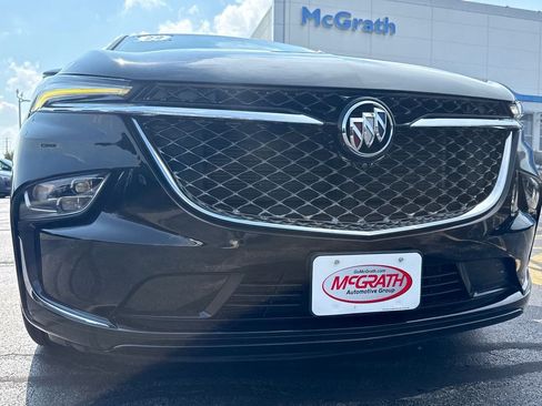 Used 2022 Buick Enclave Avenir w/ Avenir Technology Package AWD/4WD image 13