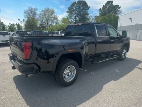 New 2026 GMC Sierra 3500 Denali image 8