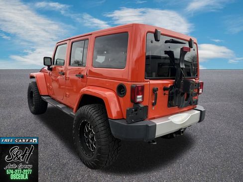 Used 2015 Jeep Wrangler Unlimited Sahara w/ Dual Top Group image 7