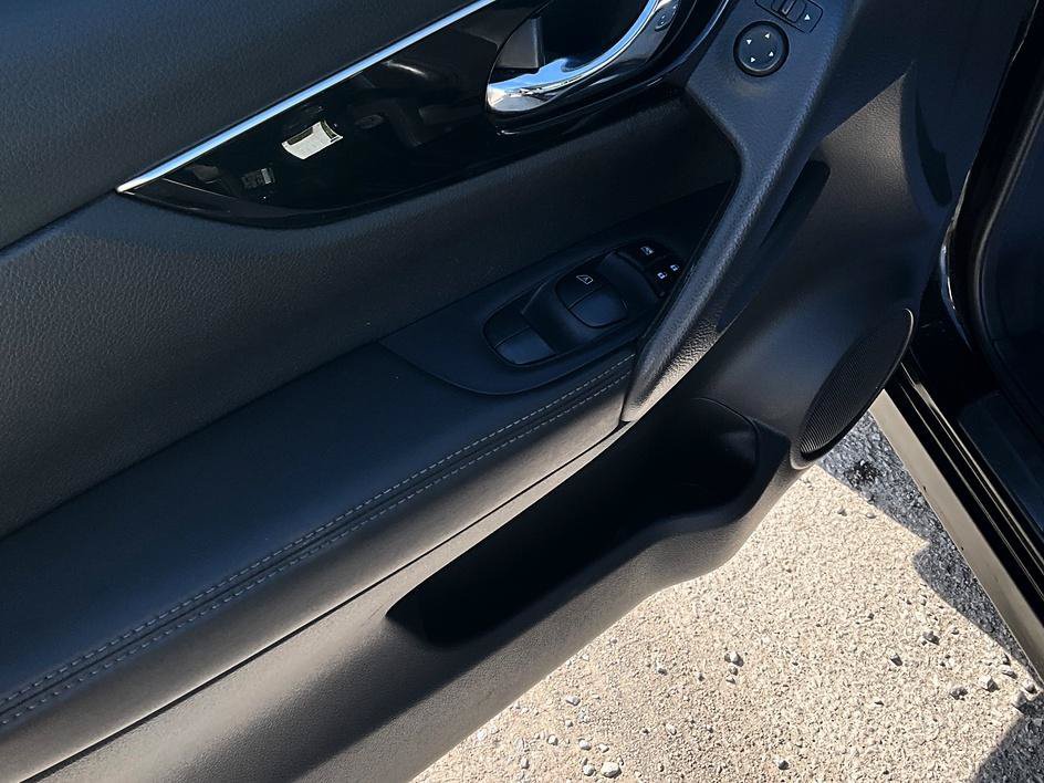 Used 2019 Nissan Rogue Sport SL w/ Premium Package AWD/4WD image 21