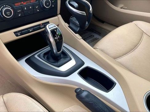 Used 2015 BMW X1 sDrive28i image 17