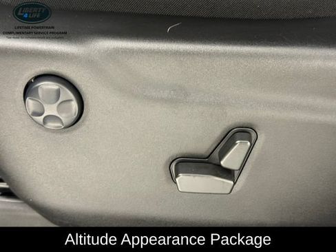 Used 2022 Jeep Grand Cherokee Laredo X AWD/4WD image 14
