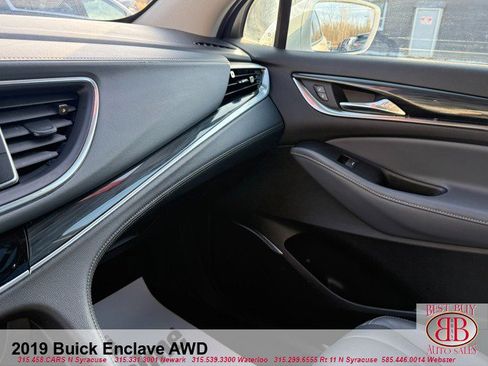 Used 2019 Buick Enclave Essence image 14