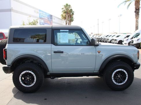 Certified 2024 Ford Bronco Badlands w/ Sasquatch Package AWD/4WD image 10