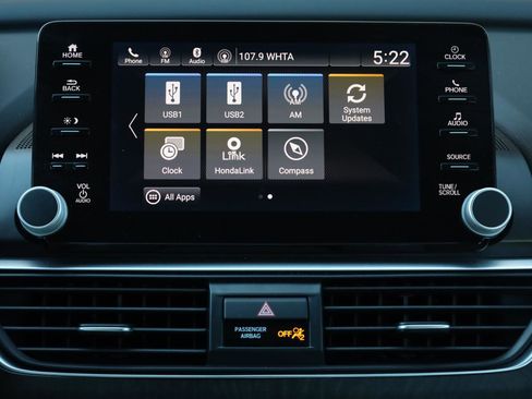 Used 2018 Honda Accord EX image 40