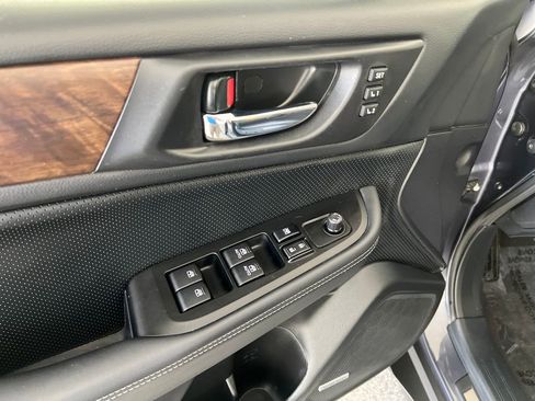 Used 2015 Subaru Outback 2.5i Limited image 13