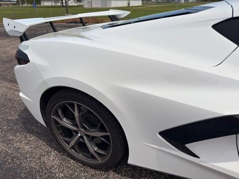 Used 2023 Chevrolet Corvette Stingray Coupe w/ Z51 Performance Package RWD image 7