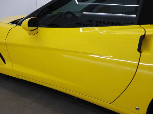 Used 2007 Chevrolet Corvette Convertible w/ Preferred Equipment Group RWD image 26