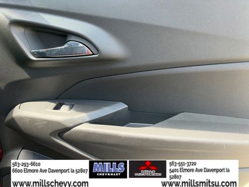Used 2024 Chevrolet Trax RS w/ Driver Confidence Package FWD image 24