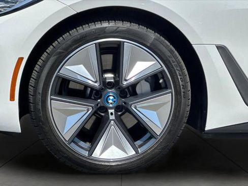 Used 2023 BMW i4 eDrive35 w/ Premium Package RWD image 25