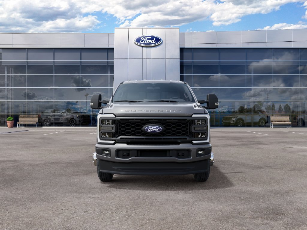 New 2027 Ford F350 XL w/ STX Appearance Package AWD/4WD image 3
