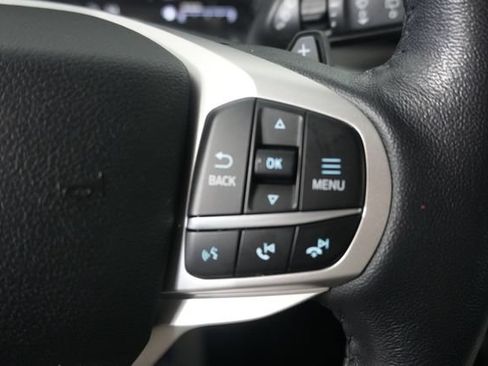 Used 2021 Ford Explorer XLT w/ Equipment Group 202A AWD/4WD image 15