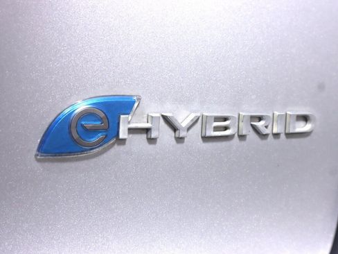 Used 2017 Chrysler Pacifica Platinum FWD image 44