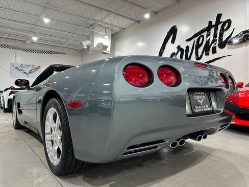 Used 2003 Chevrolet Corvette Convertible w/ Preferred Equipment Group1 RWD image 4