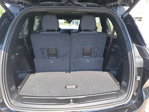 New 2025 Jeep Grand Cherokee L Laredo w/ Luxury Tech Group I image 13