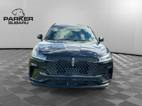 Used 2025 Lincoln Aviator Reserve w/ Luxury Package AWD/4WD image 8