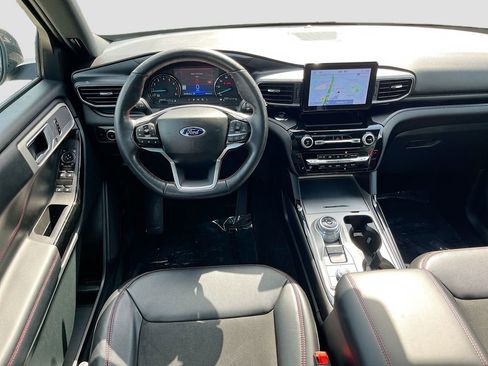 Used 2023 Ford Explorer ST-Line w/ Class IV Trailer Tow Package image 24