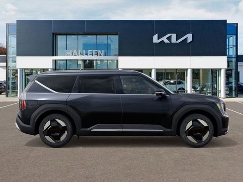 New 2026 Kia EV9 Wind image 7