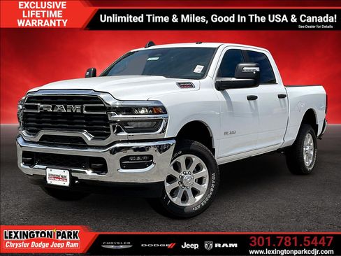 New 2026 RAM 2500 Big Horn AWD/4WD image 2