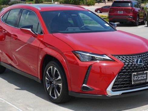 Certified 2025 Lexus UX 300h FWD w/ Accessory Package (Z1) image 3