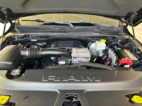 Used 2019 RAM 1500 Limited AWD/4WD image 12