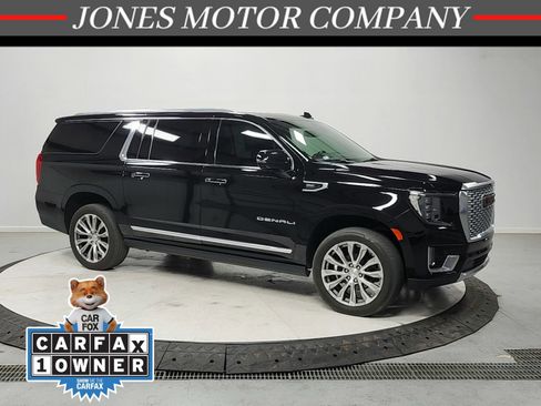 Used 2021 GMC Yukon XL Denali AWD/4WD image 1