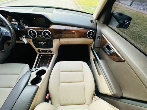 Used 2014 Mercedes-Benz GLK 350 2WD image 15