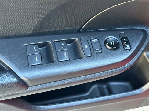 Used 2020 Honda Civic Sport image 12