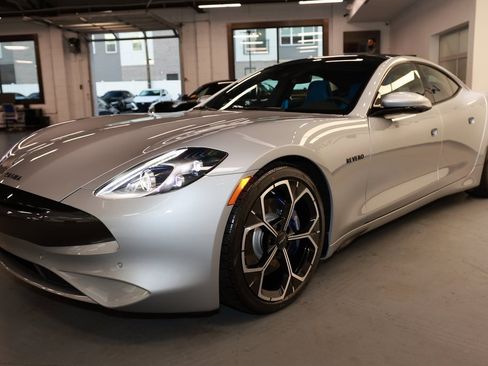 New 2025 Karma Revero Luxury image 3