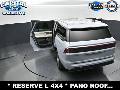 Used 2025 Lincoln Navigator L Reserve AWD/4WD image 34
