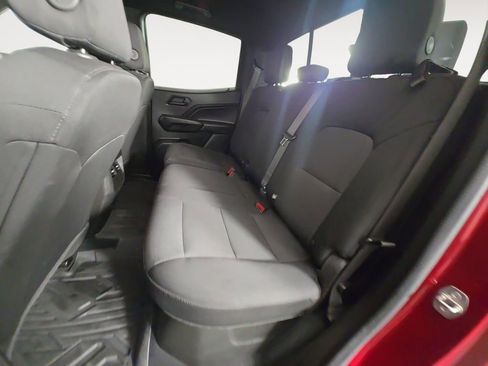 Certified 2023 Chevrolet Colorado Trail Boss w/ Technology Package image 13