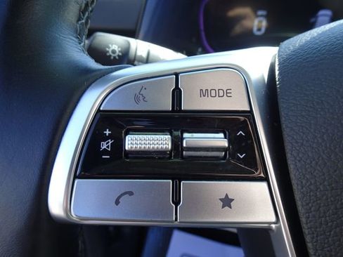 Used 2024 Kia Telluride EX w/ EX Captain's Chair Package AWD/4WD image 32