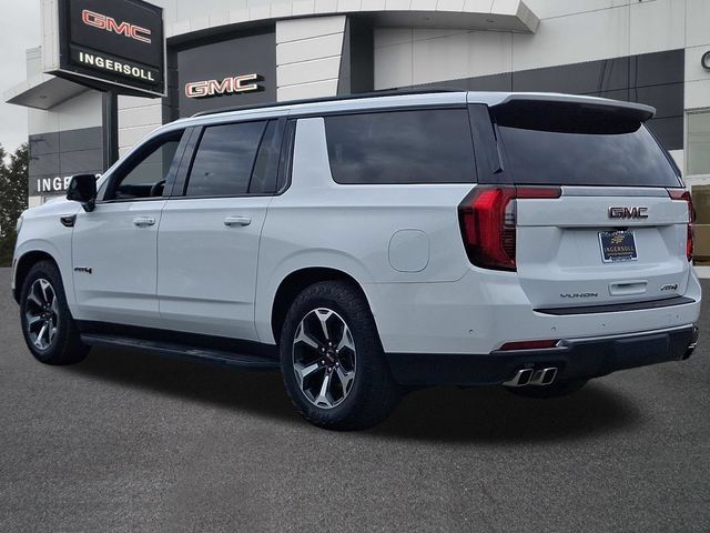 Used 2025 GMC Yukon XL AT4 AWD/4WD image 23