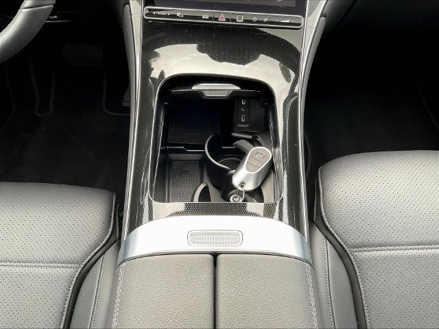 Used 2026 Mercedes-Benz GLC 300 4MATIC image 17