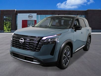 New 2026 Nissan Pathfinder Platinum