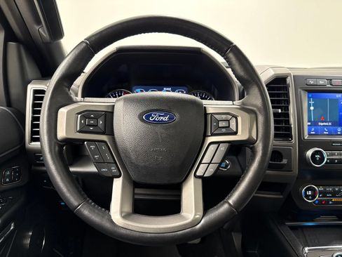 Used 2021 Ford Expedition XLT AWD/4WD image 22