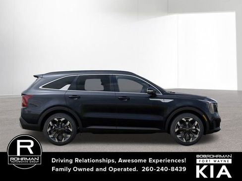 New 2026 Kia Sorento SX image 8